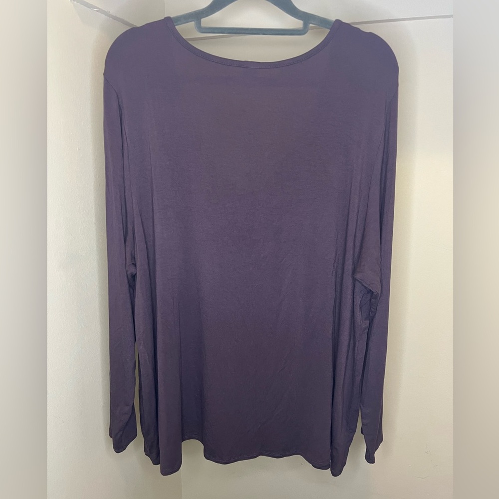 Old Navy Women's Long Sleeve Top in Deep Purple - Picture 7 of 7
